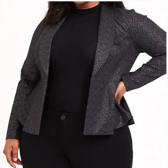 TORRID:  Gray Blazer with Subtle Sparkle sz: 1X - Picture 2 of 4